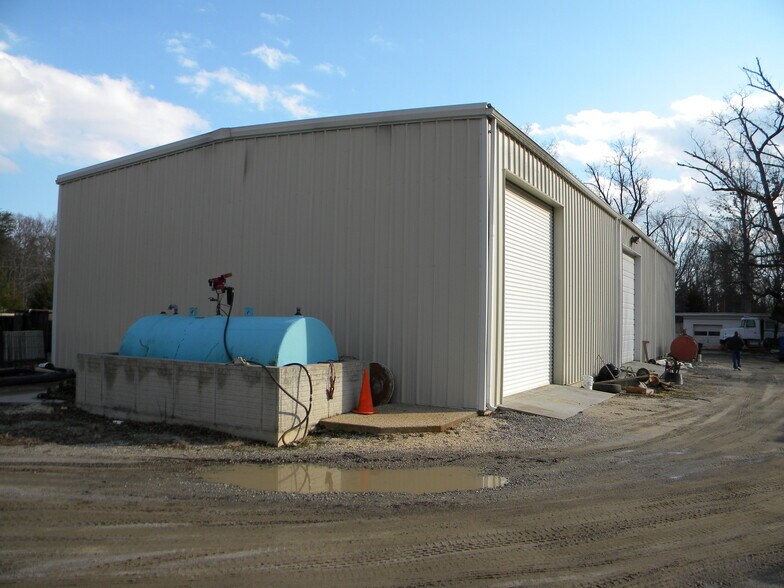 More Photos Of 25364 Richmond Tpke, Ruther Glen Service For Sale