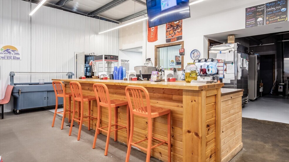 More Photos Of 34 Potters Ln, Roseville Restaurant For Sale