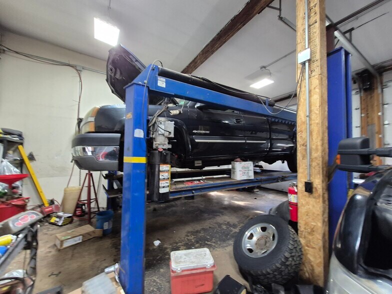 More Photos Of 441 Providence Tpke, Hampton Apartments For Sale