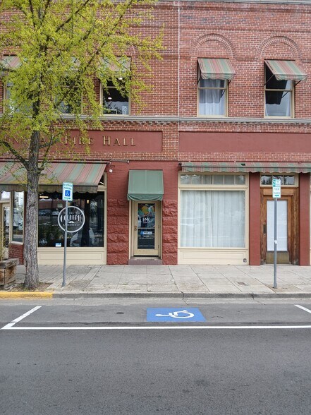 More Photos Of 46 N Front St, Medford Office For Lease