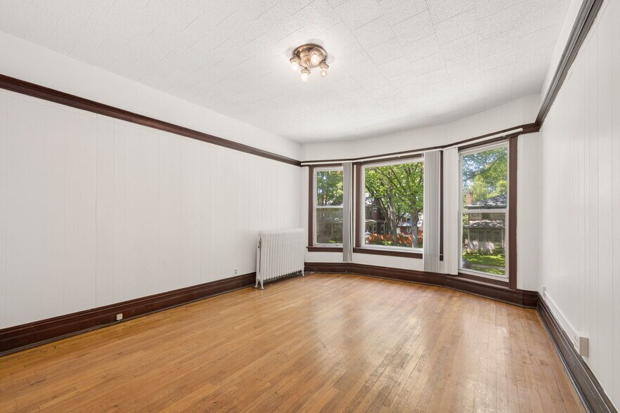 More Photos Of 934 Ashland Ave, Saint Paul Multifamily For Sale
