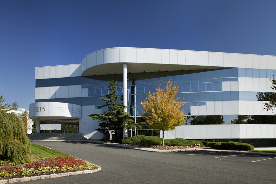 More Photos Of 117 E Stevens Ave, Valhalla Office For Lease