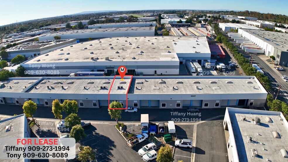 More Photos Of 2007 Raymer Ave, Fullerton Distribution For Lease