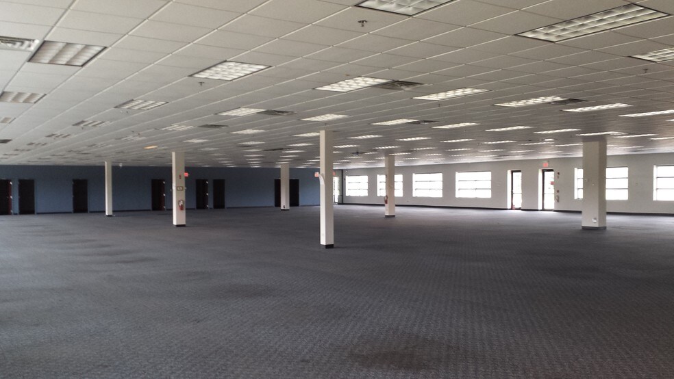 More Photos Of 8505 W 183rd St, Tinley Park Medical For Lease