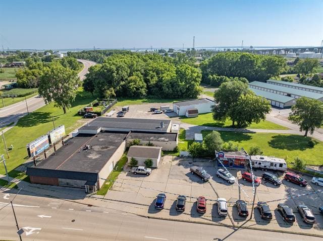 More Photos Of 1006 Velp Ave, Green Bay Freestanding For Sale