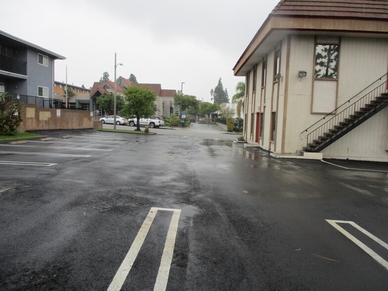 More Photos Of 1304 W Beverly Blvd, Montebello Office For Lease