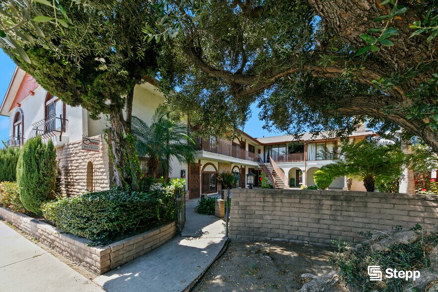 More Photos Of 245 E Artesia Blvd, Long Beach Apartments For Sale