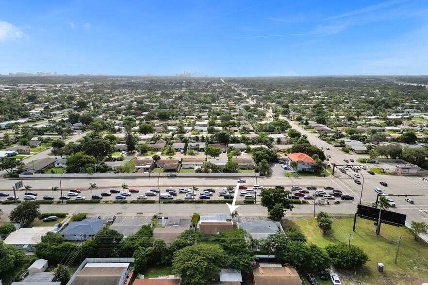 More Photos Of 51 E Commercial Blvd, Fort Lauderdale Medical For Sale
