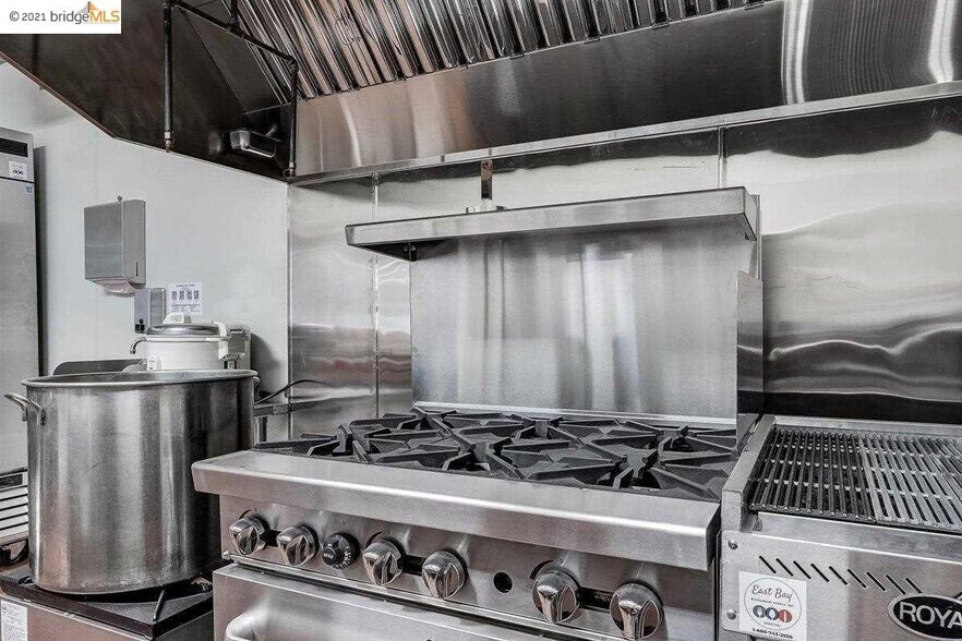 More Photos Of 1612-1616 International Blvd, Oakland Storefront Retail Residential For Sale