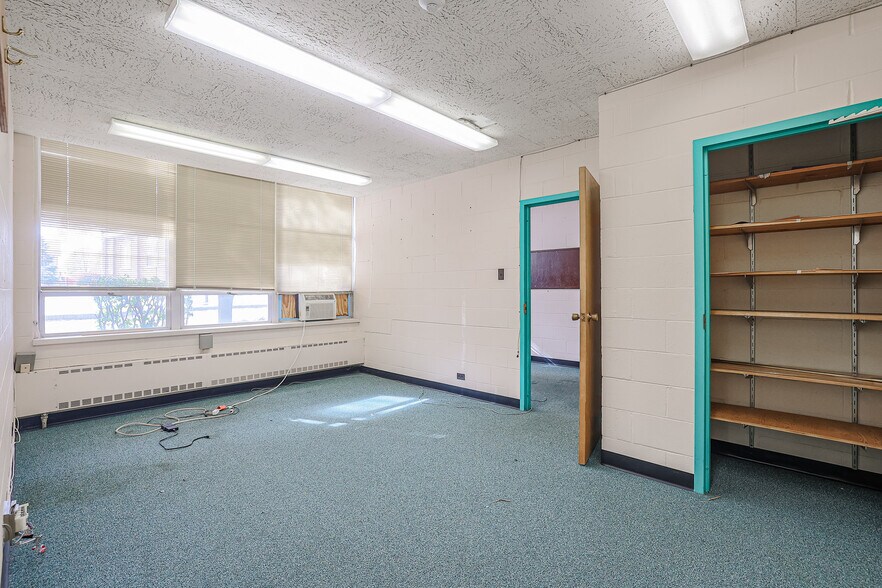 More Photos Of 331 George St, West Chicago Schools For Sale