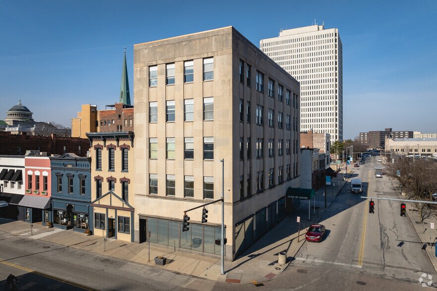 Primary Photo Of 405 N Huron St, Toledo Office For Sale