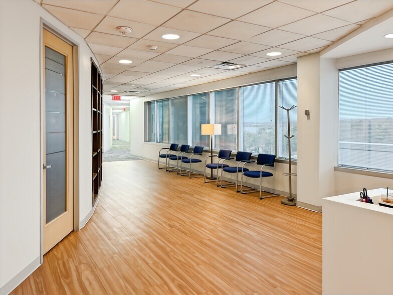 More Photos Of 150 Motor Pkwy, Hauppauge Coworking Space