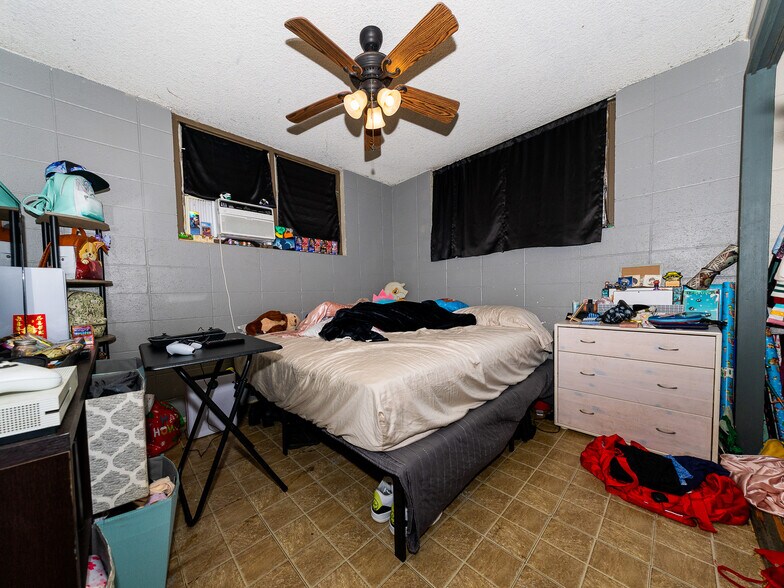 More Photos Of 2135 Bannister Pl, Honolulu Multifamily For Sale