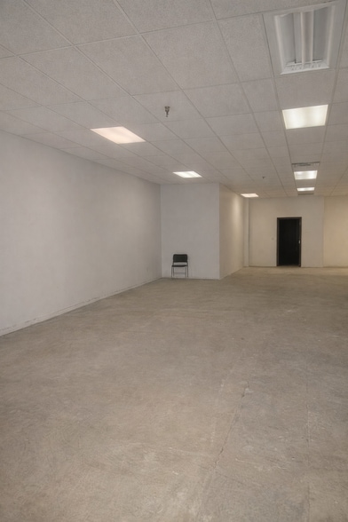 More Photos Of 610 Wood St, Pittsburgh Storefront Retail Office For Lease