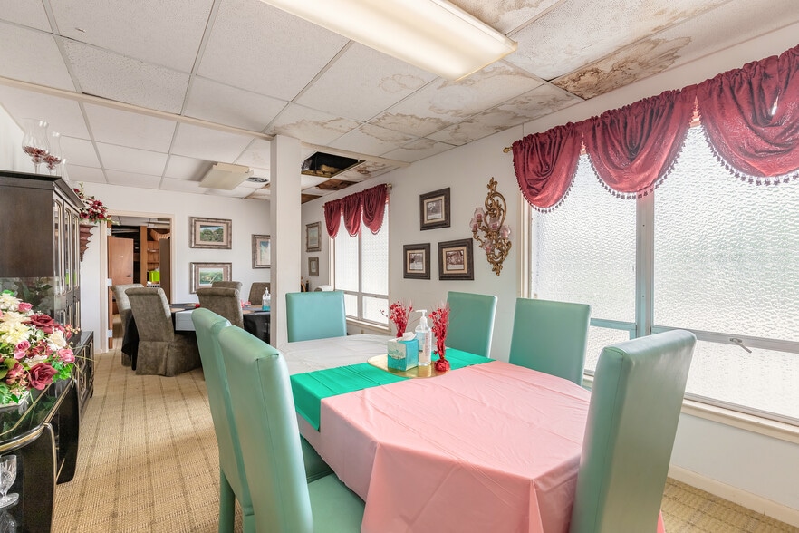 More Photos Of 54 Ridgewood Ave, Ormond Beach Religious Facility For Sale