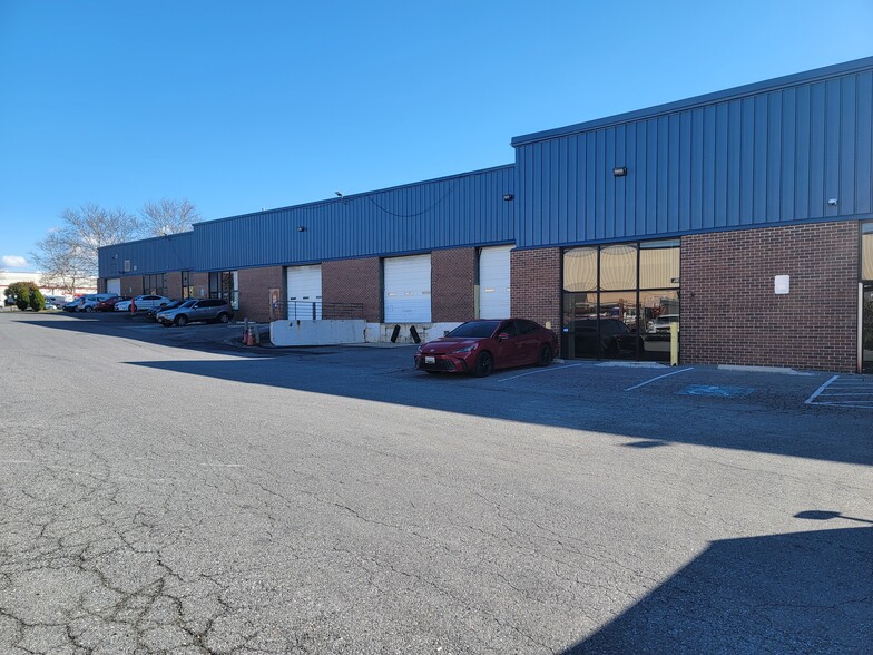 More Photos Of 7419 Lindbergh Dr, Gaithersburg Warehouse For Sale