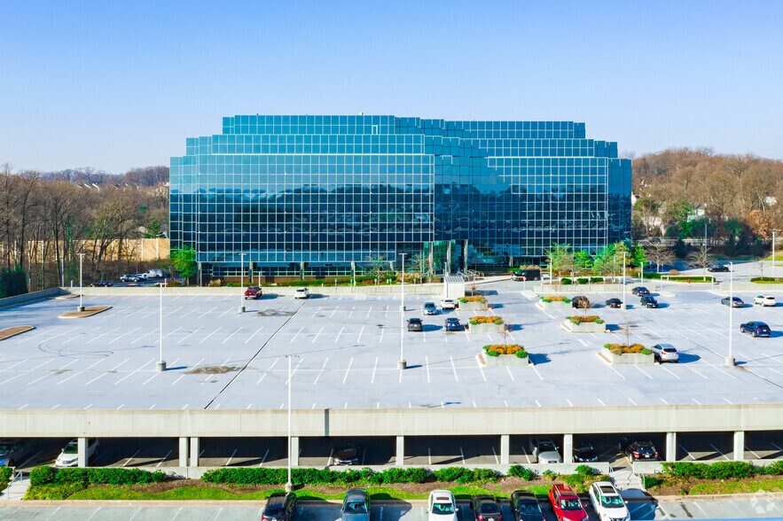 More Photos Of 1940-1946 Greenspring Dr, Timonium Unknown For Lease