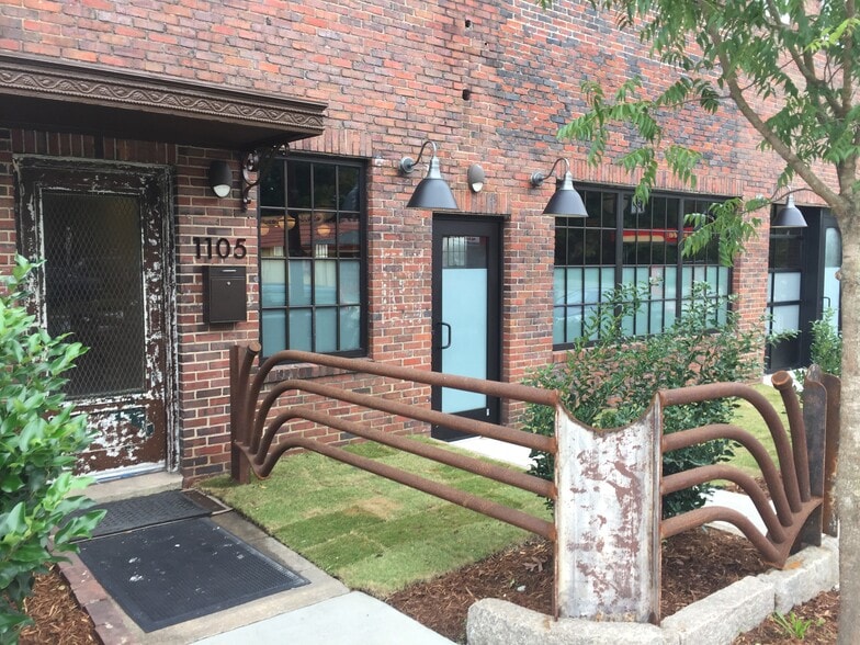 Primary Photo Of 1105 W Chapel Hill St, Durham Office For Lease