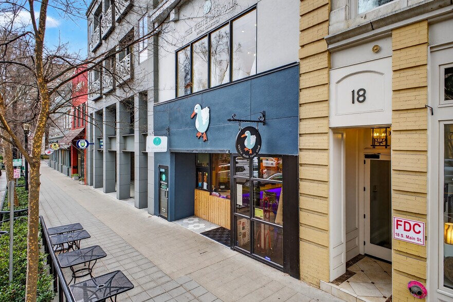 More Photos Of 20 S Main St, Greenville Storefront Retail Office For Lease