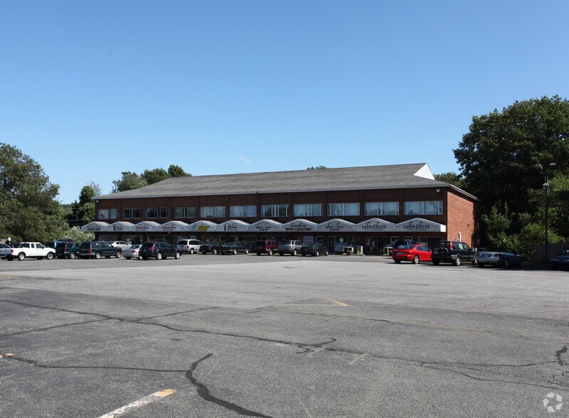 More Photos Of 30 Lafayette Sq, Vernon Freestanding For Lease