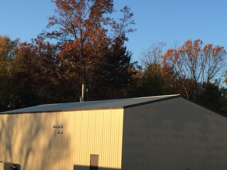 More Photos Of 3515 Lakeshore Dr, Saint Joseph Warehouse For Lease