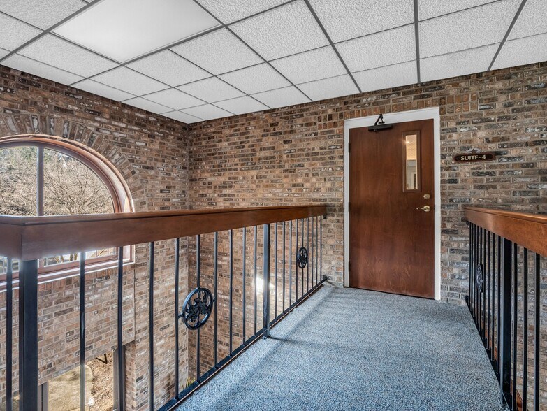More Photos Of 1612 Asheville Hwy, Hendersonville Office For Sale