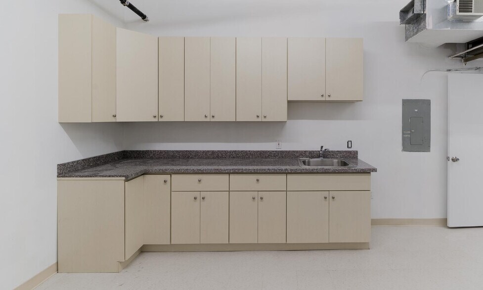 More Photos Of 128-132 10th St, San Francisco Office For Lease