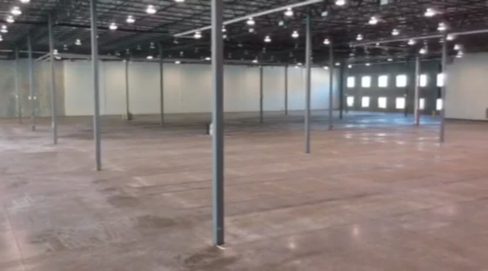 Primary Photo Of 227 N Route 303, Congers Warehouse For Lease