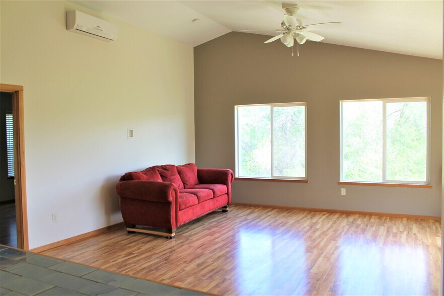 More Photos Of 207 W Franklin, Dayville Storefront Retail Residential For Sale