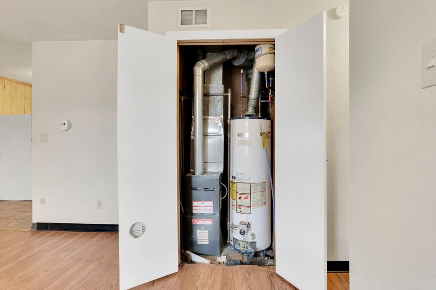 More Photos Of 27 W 8th Ave, Columbus Apartments For Sale