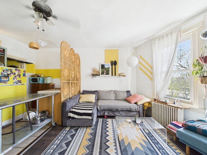 More Photos Of 4712-4714 Woodland Ave, Philadelphia Apartments For Sale