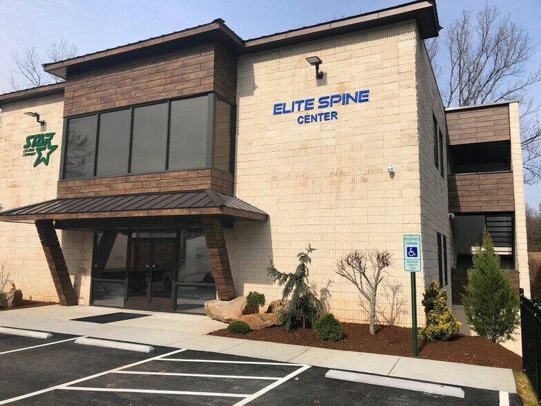 Primary Photo Of 6021 Wilkinson Blvd, Belmont Office Residential For Lease