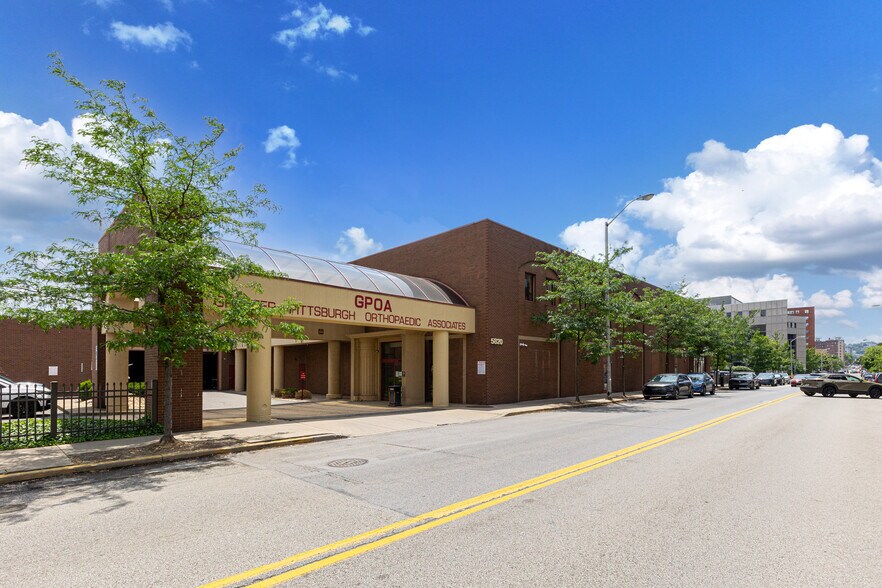 More Photos Of 5820 Centre Ave, Pittsburgh Medical For Sale