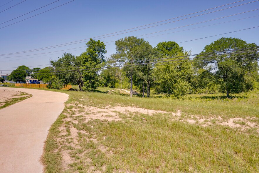 More Photos Of 1507 Bastrop Hwy, Austin Land For Sale