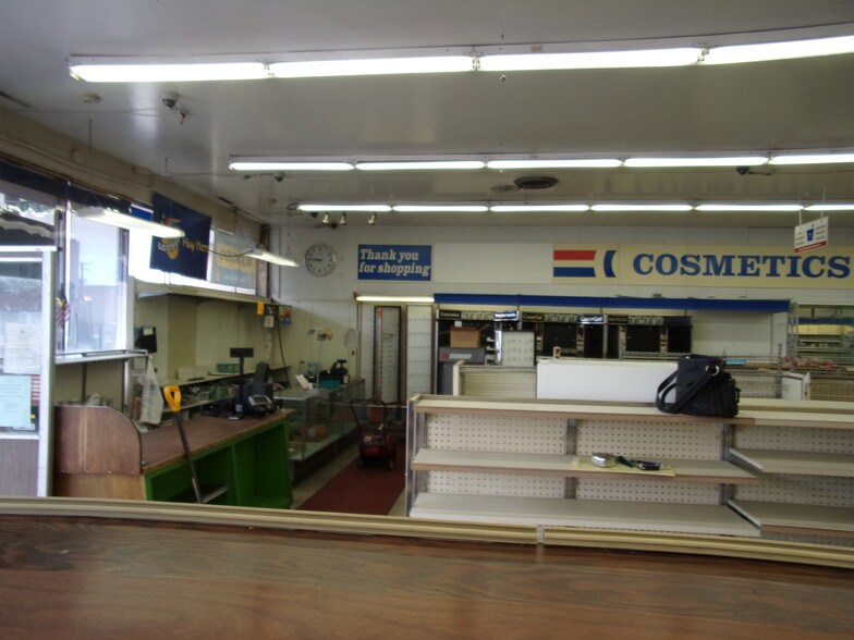 More Photos Of 6918 W Archer Ave, Chicago Storefront For Sale