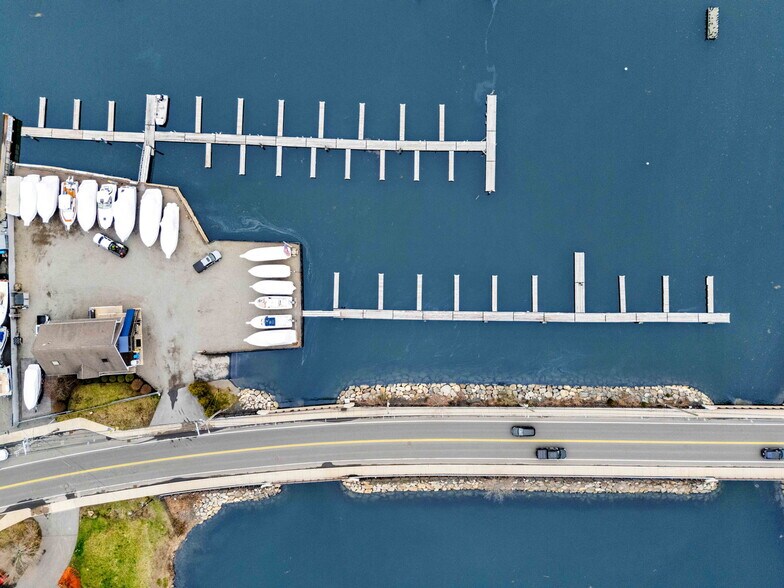 More Photos Of 112 Liberty St, Danvers Marina For Sale