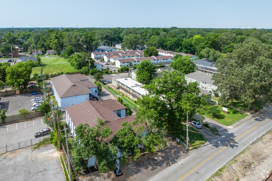 More Photos Of 3467-3469 Southern Ave, Memphis Apartments For Sale