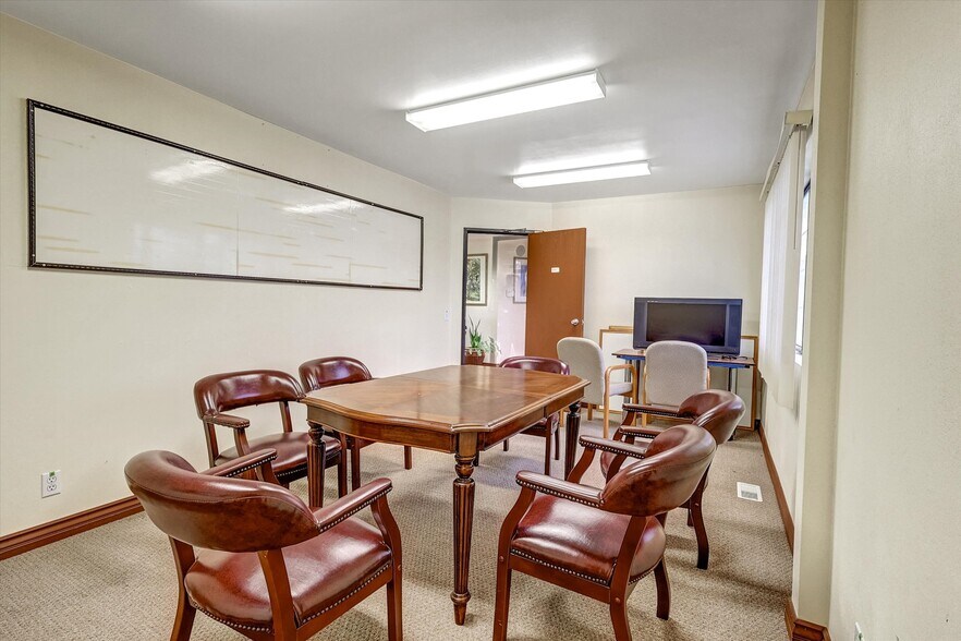 More Photos Of 120 S San Antonio Ave, Ontario Medical For Lease