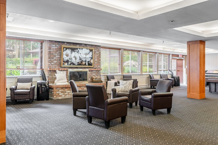 More Photos Of 33386 Bevan Ave, Abbotsford Assisted Living For Sale