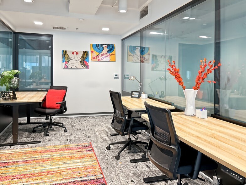 More Photos Of 250 Pacific Ave, Long Beach Coworking Space