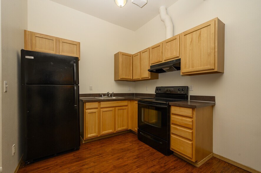 More Photos Of 707-709 S I St, Tacoma Apartments For Sale