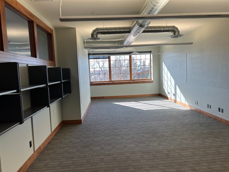More Photos Of 302 S David St, Casper Office For Lease