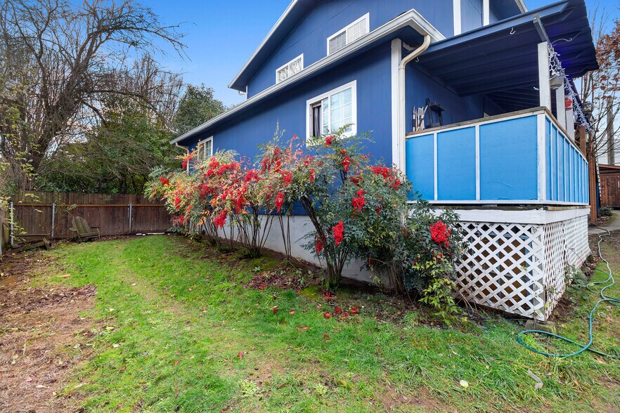 More Photos Of 4346-4350 SE Milwaukie Ave, Portland Apartments For Sale