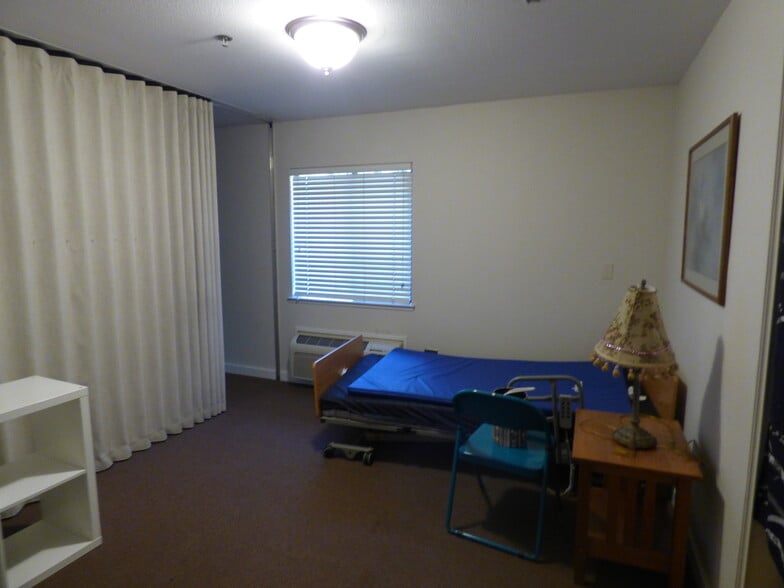 More Photos Of 32951-32965 Alvarado Niles Rd, Union City Congregate Senior Housing For Sale