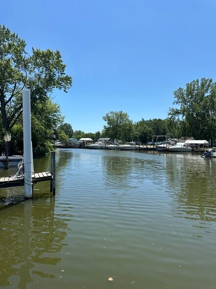 More Photos Of 6647 Waters Edge Dr, Monroe Marina For Sale