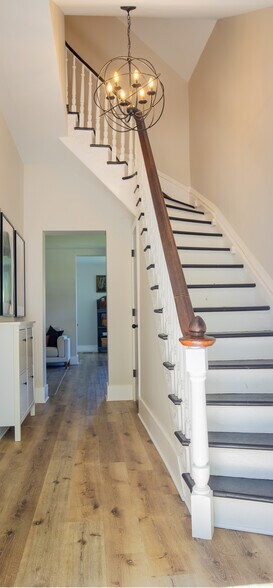 More Photos Of 324 W North St, Lebanon Specialty For Sale