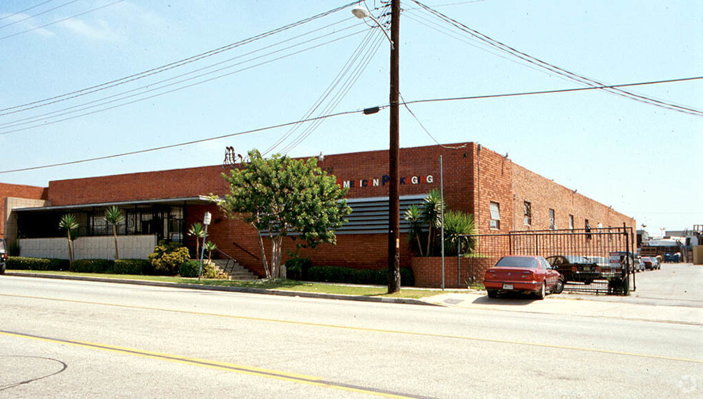 Primary Photo Of 15126 S Broadway, Gardena Manufacturing For Lease