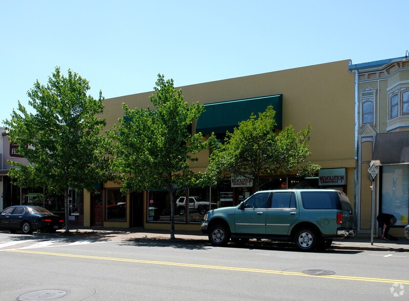 More Photos Of 429 Healdsburg Ave, Healdsburg Storefront Retail Office For Lease