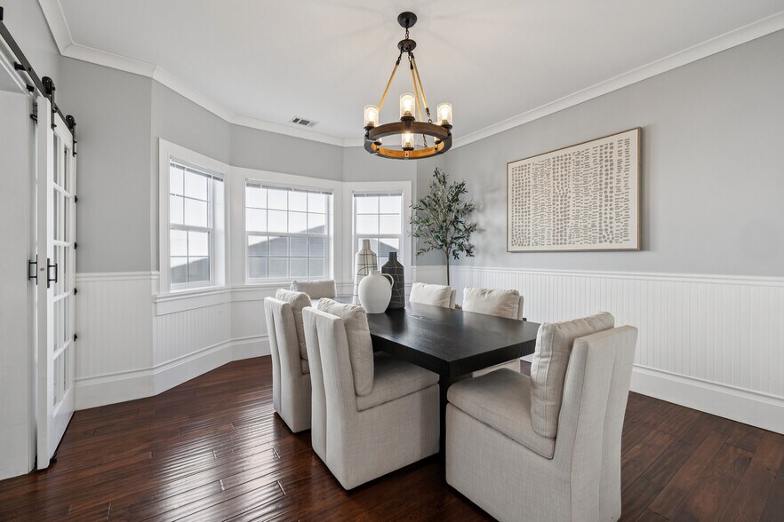 More Photos Of 917 Howard Ave, Burlingame Office Residential For Sale