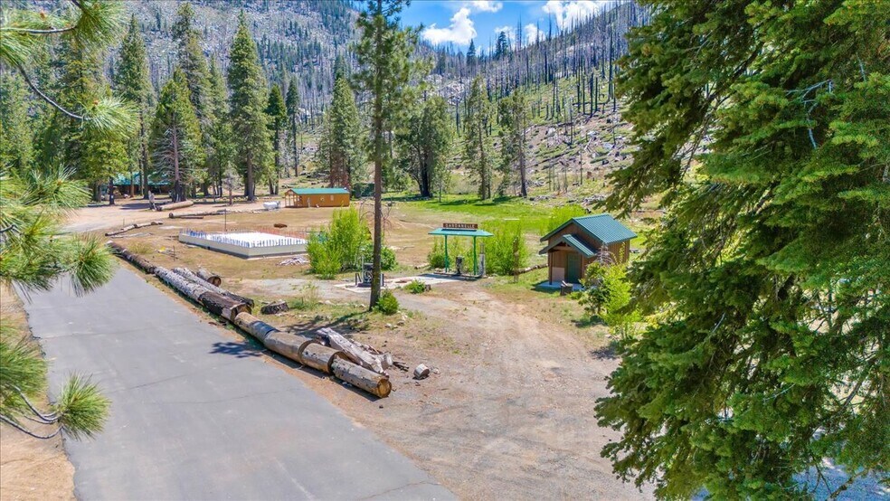 More Photos Of 1 State Hwy 108, Pinecrest Hotel For Sale